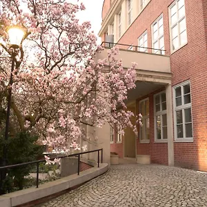  Apartament In Historic Heart Of